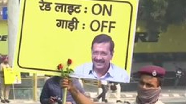 Environment Min Gopal Rai was also present on the occasion. (ANI/Twitter) Environment Min Gopal Rai was also present on the occasion. (ANI/Twitter)