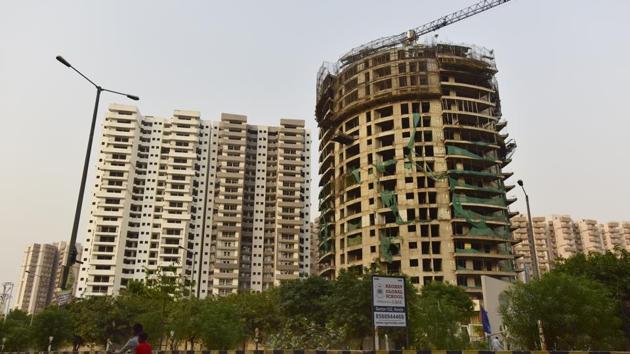 The profiteering regulator has ordered two developers to cut prices of flats to pass on the profiteered amount to buyers with 18% interest.(Virendra Singh Gosain/HT PHOTO) The profiteering regulator has ordered two developers to cut prices of flats to pass on the profiteered amount to buyers with 18% interest.(Virendra Singh Gosain/HT PHOTO)