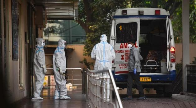 India’s Covid-19 tally climbed to 88,45,127 with 30,548 fresh infections reported in the last 24 hours on Monday. (HT PHOTO.) India’s Covid-19 tally climbed to 88,45,127 with 30,548 fresh infections reported in the last 24 hours on Monday. (HT PHOTO.)