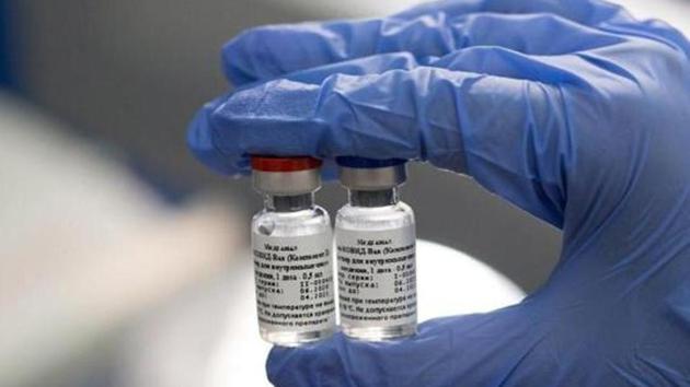 The central government has so far earmarked ?50,000 crore — from its own resources — for the Covid-19 vaccine programme. The Oxford AstraZeneca candidate would fit the bill perfectly.(Bloomberg file photo. Representative image)