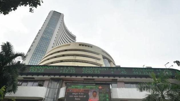 Mumbai: A screen on the facade of BSE building displays stock prices as the Sensex crossed 40000 mark, in Mumbai, Thursday, Oct. 8, 2020. (PTI Photo/Mitesh Bhuvad)(PTI08-10-2020_000105B) (PTI) Mumbai: A screen on the facade of BSE building displays stock prices as the Sensex crossed 40000 mark, in Mumbai, Thursday, Oct. 8, 2020. (PTI Photo/Mitesh Bhuvad)(PTI08-10-2020_000105B) (PTI)
