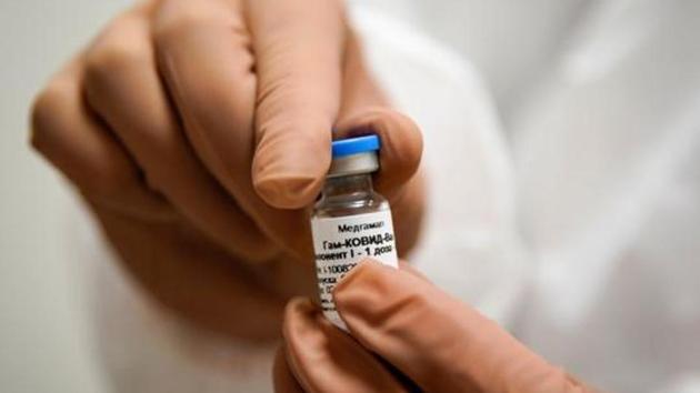As per the discussions, vaccine administration is likely to happen in phases and top priority is to be given to high-risk population groups that include frontline workers and the elderly.(REUTERS File)