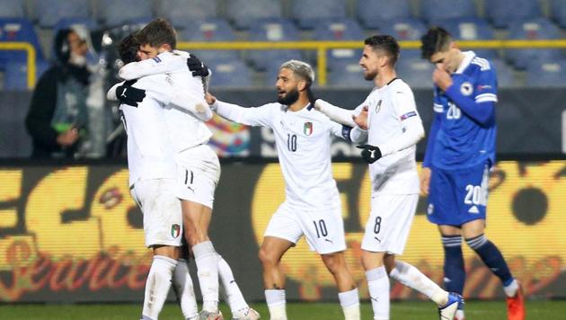 Players of Italy celebrate after defeating Bosnia.(Reuters) Players of Italy celebrate after defeating Bosnia.(Reuters)