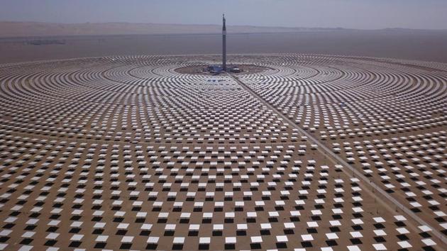 This file photo taken on September 2, 2018 shows a view of the 100-megawatt molten-salt solar thermal power plant in Dunhuang in China's northwestern Gansu province.(AFP/ FILE)