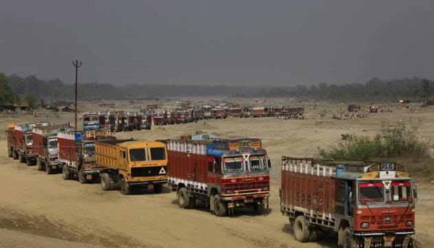 A mining department official, privy to the development, said that the Bharatpur mining engineer would apply for permission to denotify and allow mining in the hills through the forest department’s portal. (Chetan Chauhan/HT file photo) A mining department official, privy to the development, said that the Bharatpur mining engineer would apply for permission to denotify and allow mining in the hills through the forest department’s portal. (Chetan Chauhan/HT file photo)