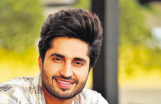 Jassie Gill will next be seen in the Hindi film Sonam Gupta Bewafa Hai. Jassie Gill will next be seen in the Hindi film Sonam Gupta Bewafa Hai.