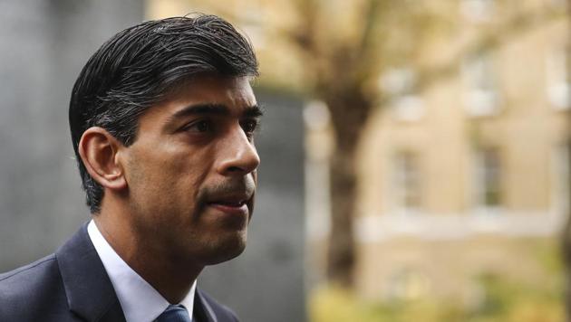 Rishi Sunak, UK’s chancellor of the exchequer, arrives for a weekly meeting of cabinet ministers in London, U.K., on Tuesday, Nov. 10, 2020. (Photographer: Simon Dawson/Bloomberg)