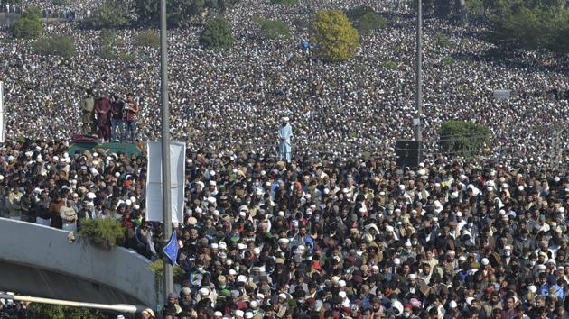 Tens of thousands of supporters on Saturday thronged the funeral of a radical cleric whose Islamist party has defended Pakistan’s controversial blasphemy law that calls for the death penalty for insulting Islam (AP) Tens of thousands of supporters on Saturday thronged the funeral of a radical cleric whose Islamist party has defended Pakistan’s controversial blasphemy law that calls for the death penalty for insulting Islam (AP)