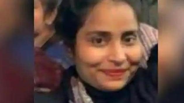 Student-activist Gulfisha Fatima has been granted bail but remains lodged in Tihar jail.(ladeedafarzana/Twitter) Student-activist Gulfisha Fatima has been granted bail but remains lodged in Tihar jail.(ladeedafarzana/Twitter)