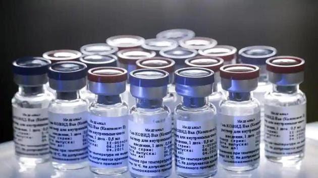 The vaccine data adds to the government’s growing optimism that the U.K. is beginning to reverse the tide of the virus after a new wave of infections forced England into a second lockdown this month.(File photo for representation) The vaccine data adds to the government’s growing optimism that the U.K. is beginning to reverse the tide of the virus after a new wave of infections forced England into a second lockdown this month.(File photo for representation)