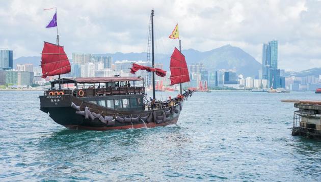 A recent uptick in cases in Hong Kong proved enough to delay the start of the air corridor between the two financial hubs by two weeks (Unsplash) A recent uptick in cases in Hong Kong proved enough to delay the start of the air corridor between the two financial hubs by two weeks (Unsplash)