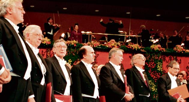 Amartya Sen (extreme right) with other Nobel Prize winners at the prize ceremony in the concert hall in Stockholm on December 10, 1998.(REUTERS) Amartya Sen (extreme right) with other Nobel Prize winners at the prize ceremony in the concert hall in Stockholm on December 10, 1998.(REUTERS)
