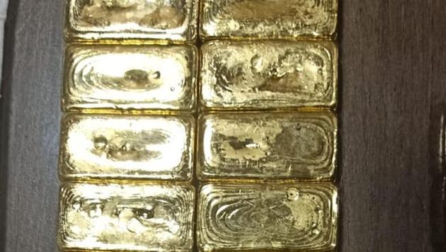 The recovered gold was foreign marked and the stamp mark had been scrubbed off.(Photo: Sourced) The recovered gold was foreign marked and the stamp mark had been scrubbed off.(Photo: Sourced)