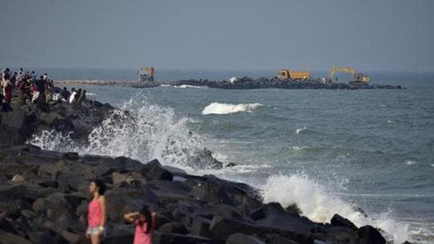 The Promenade Beach in Puducherry is seen in this file photo. Cyclone Nivar is expected to cross the coasts of Tamil Nadu and the Union territory and make landfall on Wednesday evening as a severe cyclonic storm.(Arijit Sen/HT Photo)