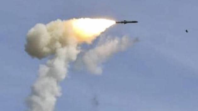 Indian Army successfully launches BrahMos supersonic cruise missile in a top-attack configuration, hitting a target in the Bay of Bengal with pinpoint accuracy.(PTI)