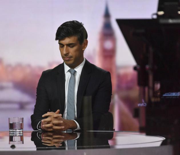 Rishi Sunak will announce 4.3 billion pounds ($5.7 billion) of new funding to help the unemployed back into work (REUTERS)