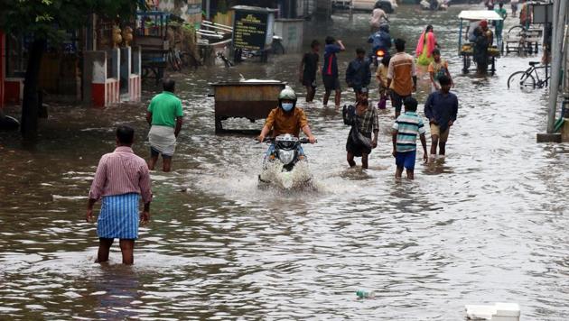 Tamil Nadu, Nov 24 (ANI): Rainwater enters the residential areas during heavy rain ahead of Cyclone Nivar landfall in Chennai on Tuesday. (ANI Photo)