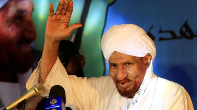 FILE PHOTO: Sudanese leading opposition figure Sadiq al-Mahdi addresses his supporters after he returned from nearly a year in self-imposed exile in Khartoum, Sudan, December 19, 2018. REUTERS/Mohamed Nureldin Abdallah/File Photo FILE PHOTO: Sudanese leading opposition figure Sadiq al-Mahdi addresses his supporters after he returned from nearly a year in self-imposed exile in Khartoum, Sudan, December 19, 2018. REUTERS/Mohamed Nureldin Abdallah/File Photo