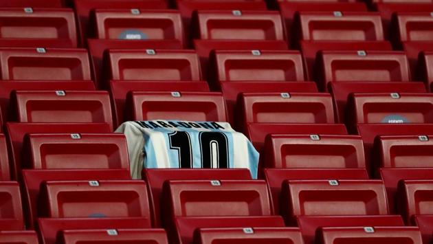 The iconic Diego Maradona no. 10 jersey is seen in the stands at Wanda Metropolitano stadium during the Champions League - Group A match between Atletico Madrid and Lokomotiv Moscow in Madrid, Spain on November 25. Former Argentina Football team captain Diego Maradona died at his home in Tigre, near Buenos Aires, on November 25 after suffering a cardiac arrest. (Sergio Perez / REUTERS)