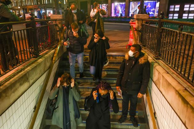 Pubs, restaurants and hotels have been among the hardest hit by the Covid-19 pandemic, with social distancing measures and curfews.(Bloomberg) Pubs, restaurants and hotels have been among the hardest hit by the Covid-19 pandemic, with social distancing measures and curfews.(Bloomberg)