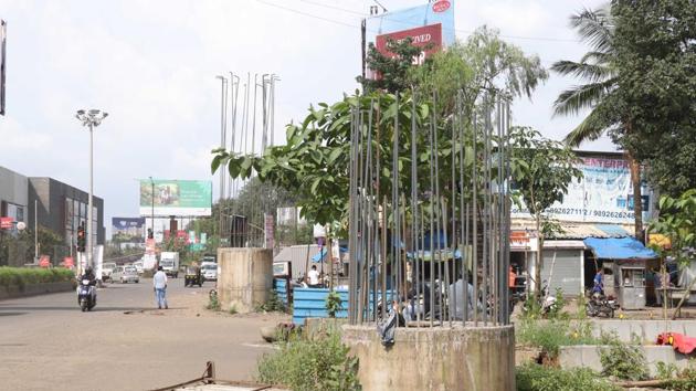 Work on the stalled Palava Junction flyover in Kalyan will resume after CR’s nod for new plan.(HT PHOTORishikesh Choudhary/HT photo) Work on the stalled Palava Junction flyover in Kalyan will resume after CR’s nod for new plan.(HT PHOTORishikesh Choudhary/HT photo)