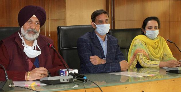 Punjab health minister Balbir Singh Sidhu (in maroon) in Mohali on Friday. (Gurminder Singh/HT) Punjab health minister Balbir Singh Sidhu (in maroon) in Mohali on Friday. (Gurminder Singh/HT)