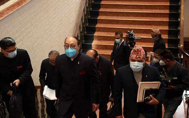 Indian foreign secretary Harsh Shringla received by his Nepali counterpart Bharat Paudyal on his arrival in Kathmandu. China is sending its defence minister to Nepal barely two days after Shringla concluded his two-day trip to that country.(ANI) Indian foreign secretary Harsh Shringla received by his Nepali counterpart Bharat Paudyal on his arrival in Kathmandu. China is sending its defence minister to Nepal barely two days after Shringla concluded his two-day trip to that country.(ANI)