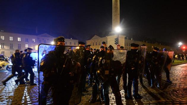 In Paris, the authorities had demanded that organisers limit the rally to a single location, but on Friday evening officials authorised a march.(AFP Photo) In Paris, the authorities had demanded that organisers limit the rally to a single location, but on Friday evening officials authorised a march.(AFP Photo)