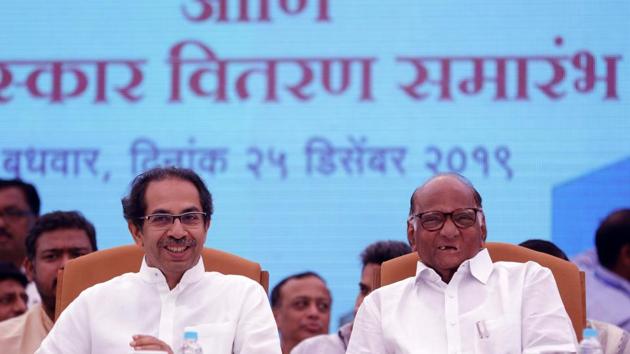 For the Shiv Sena to gain politically, observers said it will have to stick with the NCP and Congress to beat the BJP.(HT File)