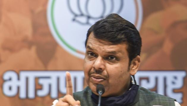 Maharashtra opposition leader Devendra Fadnavis addresses a press conference at BJP office in Mumbai.(PTI) Maharashtra opposition leader Devendra Fadnavis addresses a press conference at BJP office in Mumbai.(PTI)