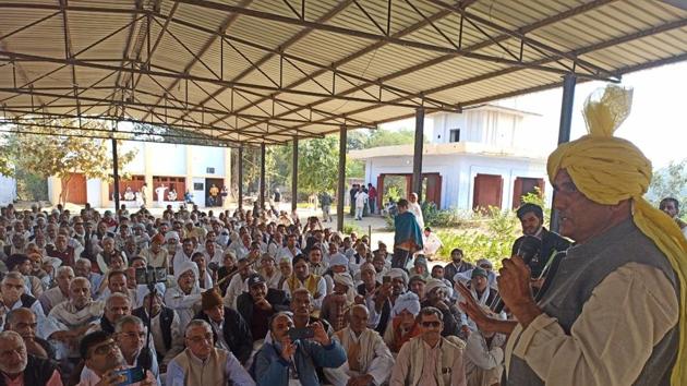Dadri MLA Somveer Sangwan conducting a khap meeting at his constituency in Dadri.(HT Photo) Dadri MLA Somveer Sangwan conducting a khap meeting at his constituency in Dadri.(HT Photo)