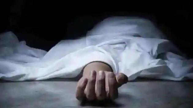 On Sunday, a Chhattisgarh Armed Force (CAF) jawan allegedly ended his life in neighboring Sukma district, while a police constable shot himself dead with his service rifle in Bijapur.(HT FILE PHOTO.) On Sunday, a Chhattisgarh Armed Force (CAF) jawan allegedly ended his life in neighboring Sukma district, while a police constable shot himself dead with his service rifle in Bijapur.(HT FILE PHOTO.)