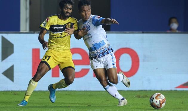 Jamshedpur FC and Hyderabad FC finish with 1-1 draw(ISL/Twitter) Jamshedpur FC and Hyderabad FC finish with 1-1 draw(ISL/Twitter)