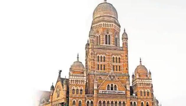 In the clip, BMC standing committee chairman Yashwant Jadhav is allegedly asking a civic contractor to withdraw the latter’s bid for works under the corporator’s fund in E-Ward. (HT FILE) In the clip, BMC standing committee chairman Yashwant Jadhav is allegedly asking a civic contractor to withdraw the latter’s bid for works under the corporator’s fund in E-Ward. (HT FILE)