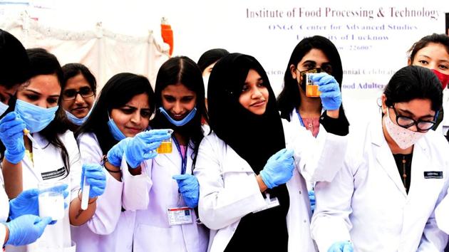 The Embassy of Sweden in India will celebrate women scientists and entrepreneurs from both the countries for the upcoming ‘Sweden-India Nobel Memorial Week’.(HT file /Representative image) The Embassy of Sweden in India will celebrate women scientists and entrepreneurs from both the countries for the upcoming ‘Sweden-India Nobel Memorial Week’.(HT file /Representative image)