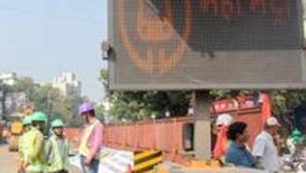 A Maha-Metro project site at Vanaz Corner, Kothrud. A worker fell to his death at the Pune Metro rail site at 10m tall pillar near Bund Garden in front of Sujata Cooperative housing society on September 28, prompting police action against the contractor after two months. (HT PHOTO) A Maha-Metro project site at Vanaz Corner, Kothrud. A worker fell to his death at the Pune Metro rail site at 10m tall pillar near Bund Garden in front of Sujata Cooperative housing society on September 28, prompting police action against the contractor after two months. (HT PHOTO)