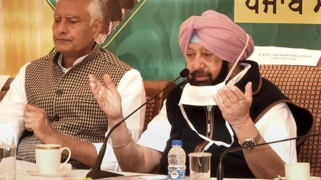 Punjab Chief Minister Captain Amarinder Singh during a meeting with representatives of various farmers' organizations, in Chandigarh. (PTI) Punjab Chief Minister Captain Amarinder Singh during a meeting with representatives of various farmers' organizations, in Chandigarh. (PTI)