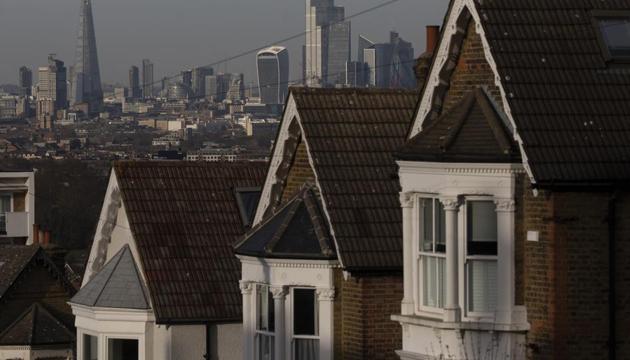 Property ownership -- long a struggle for low earners -- has increasingly become the preserve of the better off.(Bloomberg Photo. Representative image) Property ownership -- long a struggle for low earners -- has increasingly become the preserve of the better off.(Bloomberg Photo. Representative image)