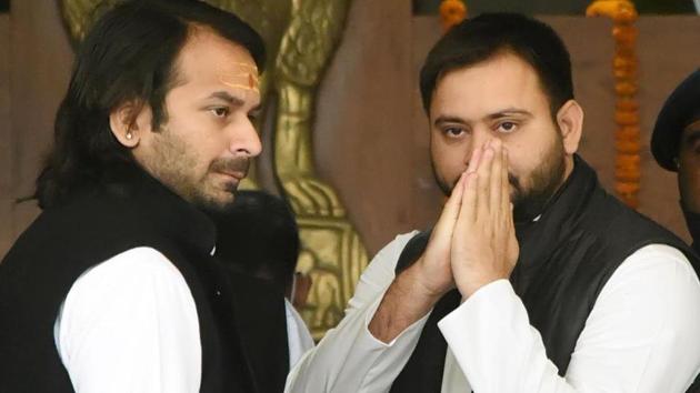 Tejashwi Yadav had alleged that irregularities in the counting process was the chief reason of the opposition alliance’s defeat in Bihar polls.(HT Photo)