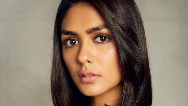 Mrunal says Hrithik, John, Shahid, Farhan inspired her to make fitness a lifestyle