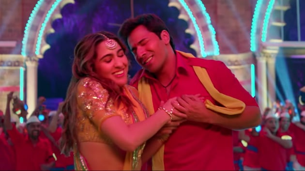 Varun Dhawan and Sara Ali Khan in Coolie No 1 song Teri Bhabhi.