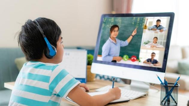 Parents are not too happy with the idea of the fee hike this or next year given the Covid situation.(Shutterstock/For representational purposes) Parents are not too happy with the idea of the fee hike this or next year given the Covid situation.(Shutterstock/For representational purposes)