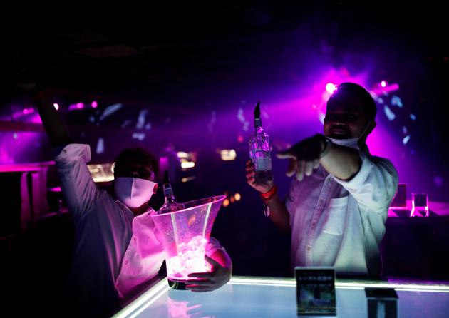 Junichi Hamana and Arjay Arai attend an LGBT event held at a club at Shibuya, following the coronavirus disease (COVID-19) outbreak, in Tokyo, Japan November 22, 2020.(REUTERS) Junichi Hamana and Arjay Arai attend an LGBT event held at a club at Shibuya, following the coronavirus disease (COVID-19) outbreak, in Tokyo, Japan November 22, 2020.(REUTERS)