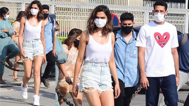Deepika Padukone is regularly spotted at Gateway of India as she takes a ferry to reach Alibaug. She is often accompanied by co-star Siddhant Chaturvedi.