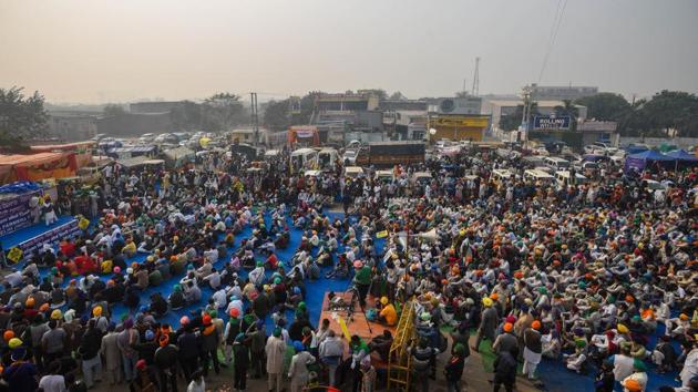 Thousands of farmers have gathered in and around Delhi to protest against the three farm laws.(Amal KS/HT PHOTO) Thousands of farmers have gathered in and around Delhi to protest against the three farm laws.(Amal KS/HT PHOTO)