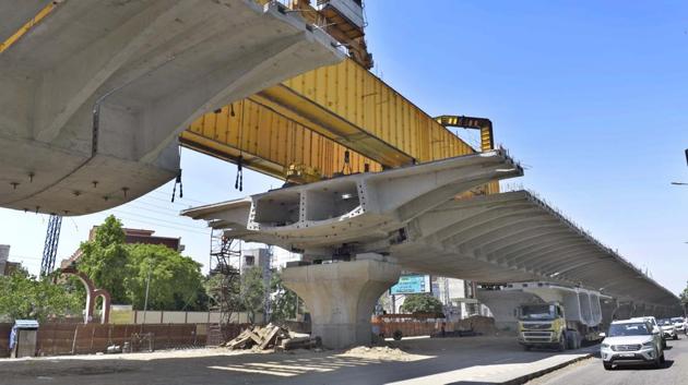 The 12.9-km elevated road is being constructed from the erstwhile octroi post on the Ferozepur Road (NH-95) to the Samrala Chowk at a cost of ₹756.2 crore. (Gurpreet Singh/HT) The 12.9-km elevated road is being constructed from the erstwhile octroi post on the Ferozepur Road (NH-95) to the Samrala Chowk at a cost of ₹756.2 crore. (Gurpreet Singh/HT)