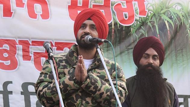 Diljit Dosanjh joined the farmers protest on Saturday. (ANI) Diljit Dosanjh joined the farmers protest on Saturday. (ANI)