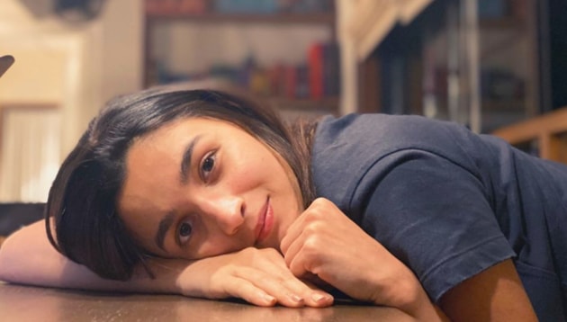 Alia Bhatt is sharing inspiring words on Instagram. Alia Bhatt is sharing inspiring words on Instagram.