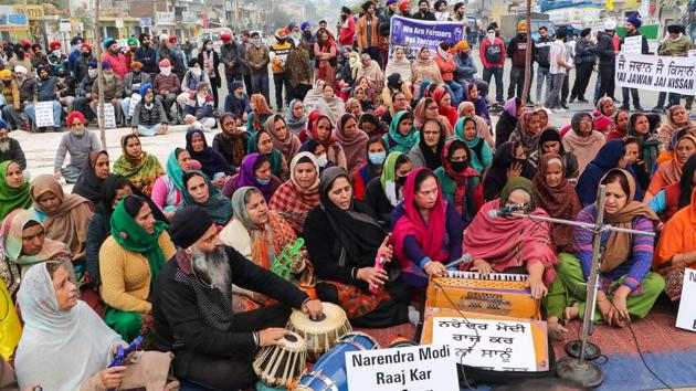 Activists participate in a protest in support of the nationwide strike, called by agitating farmers to press for repeal of the Centre's agri-laws, in Jammu on December 8. Five rounds of meetings between farmers’ representatives and the Centre, with a sixth scheduled tomorrow, have failed to break the deadlock. Farmers insist on nothing less than total repeals of the new laws among other demands. (PTI) Activists participate in a protest in support of the nationwide strike, called by agitating farmers to press for repeal of the Centre's agri-laws, in Jammu on December 8. Five rounds of meetings between farmers’ representatives and the Centre, with a sixth scheduled tomorrow, have failed to break the deadlock. Farmers insist on nothing less than total repeals of the new laws among other demands. (PTI)