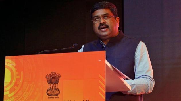 India today can absorb somewhat higher global oil prices, and shift focus on attracting the massive investments needed for its natural gas and renewable energy plans(REUTERS) India today can absorb somewhat higher global oil prices, and shift focus on attracting the massive investments needed for its natural gas and renewable energy plans(REUTERS)